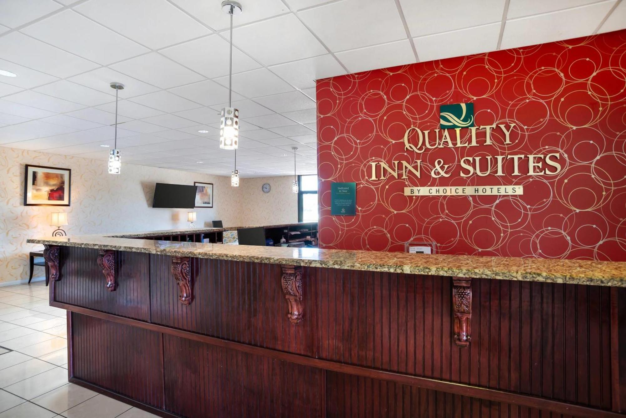 Quality Inn & Suites Near Lake Eufaula Esterno foto